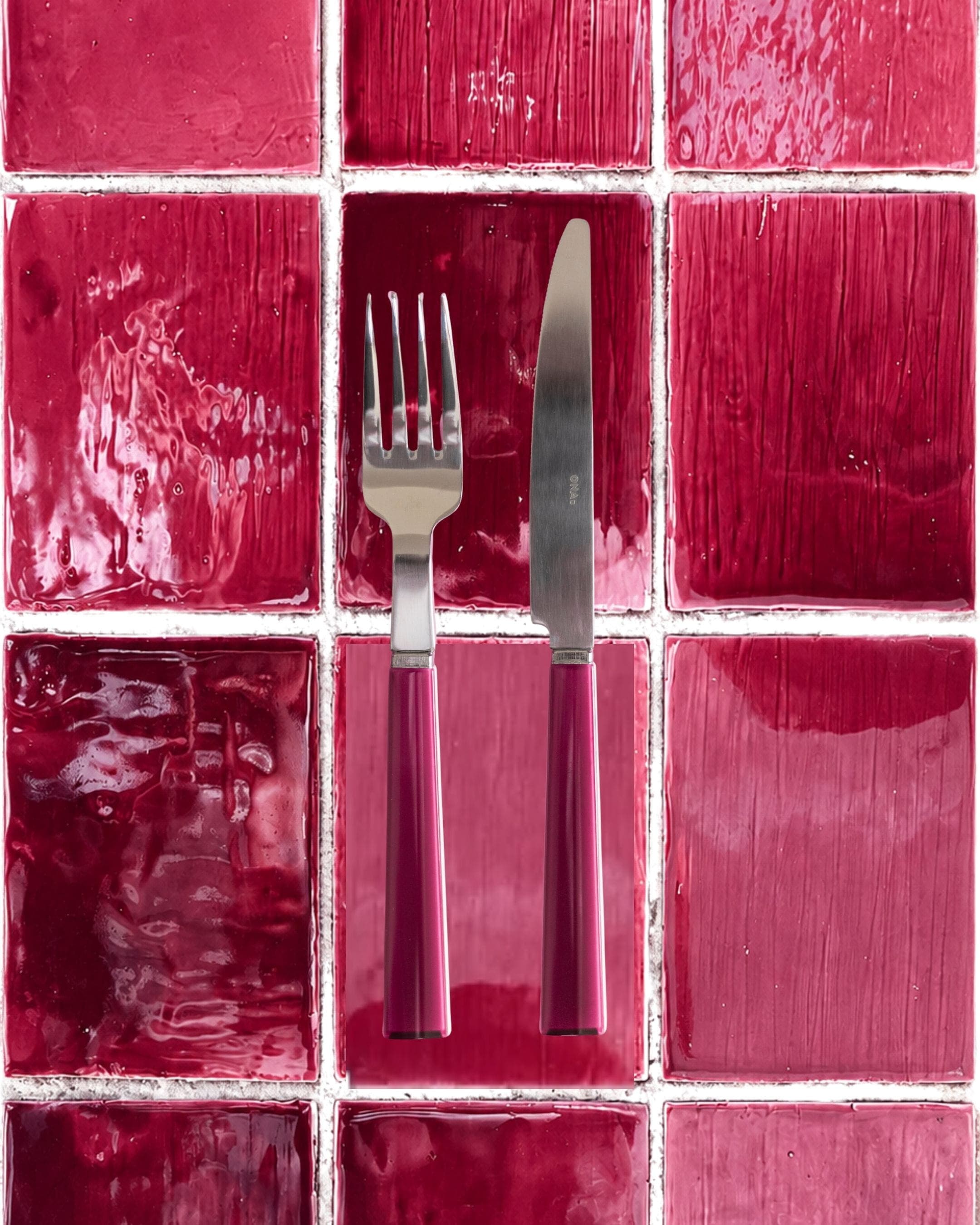 Poppy 16-piece cutlery set, raspberry pink