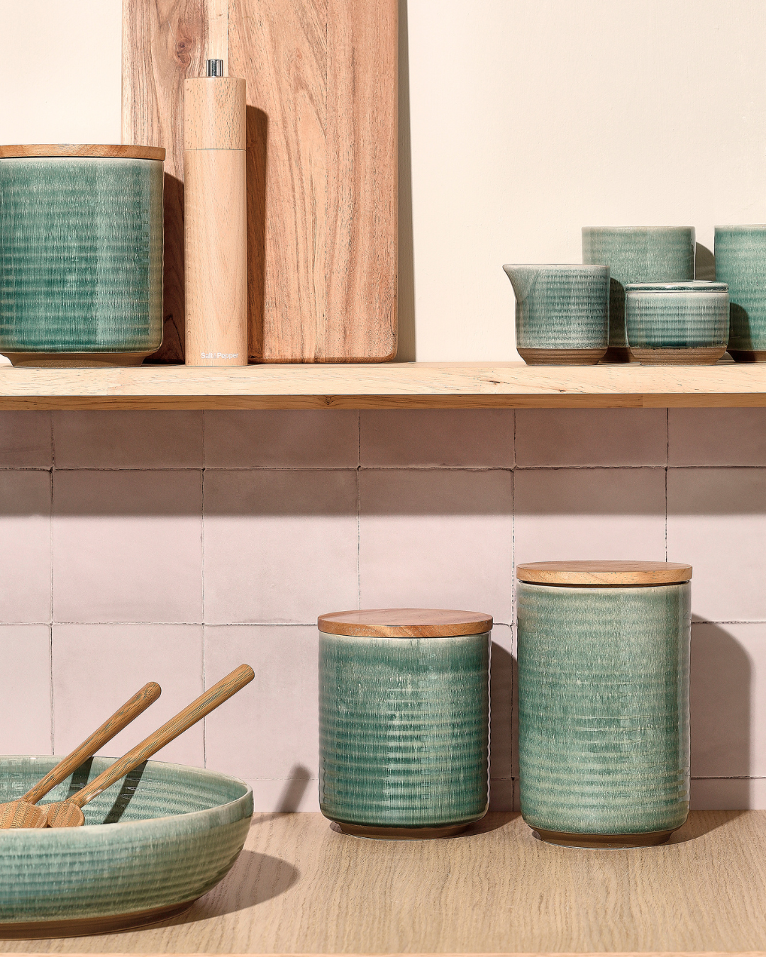 Salt&Pepper Cameo Collection